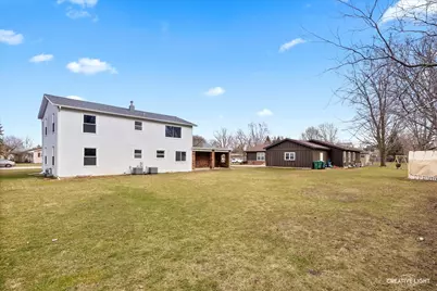 1643 Park Avenue, Sycamore, IL 60178 - Photo 17