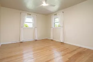 2015 Glenview Rd, Rockford, IL 61107 - Photo 29