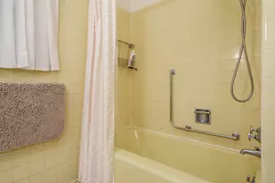 2015 Glenview Rd, Rockford, IL 61107 - Photo 31