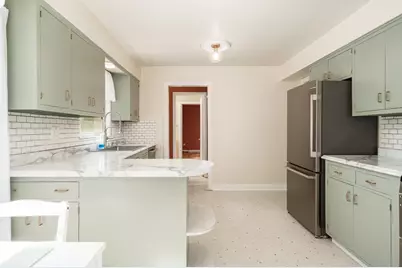 2015 Glenview Road, Rockford, IL 61107 - Photo 15