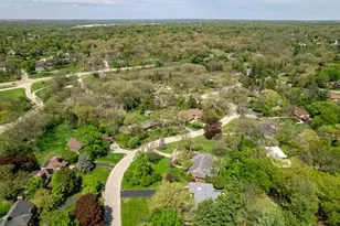 2015 Glenview Rd, Rockford, IL 61107 - Photo 49