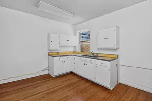 438 N Main St, Glen Ellyn, IL 60137 - Photo 7