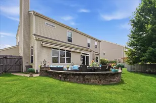 387 S Palmer Dr, Bolingbrook, IL 60490 - Photo 33