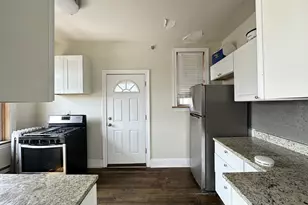 312 Lee St, Evanston, IL 60202 - Photo 7