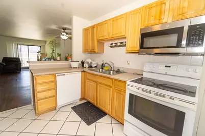 178 Dunteman Drive #302, Glendale Heights, IL 60139 - Photo 7