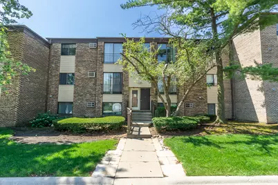 178 Dunteman Drive #302, Glendale Heights, IL 60139 - Photo 1