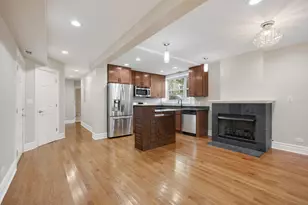 924 N Oakley Blvd, Chicago, IL 60622 - Photo 3