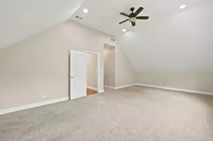 388 Preserve Ln, Wood Dale, IL 60191 - Photo 23
