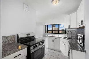 5100 N Marine Dr, Chicago, IL 60640 - Photo 5