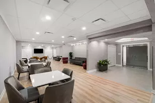 5100 N Marine Dr, Chicago, IL 60640 - Photo 17