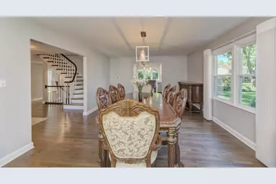1119 W White Oak Street, Arlington Heights, IL 60005 - Photo 13