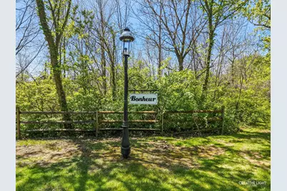 33W451 Surrey Road, Wayne, IL 60184 - Photo 7