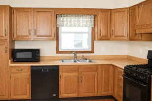 2101 20th Ave, Sterling, IL 61081 - Photo 5