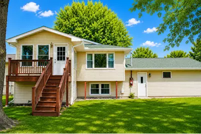 2101 20th Avenue, Sterling, IL 61081 - Photo 3