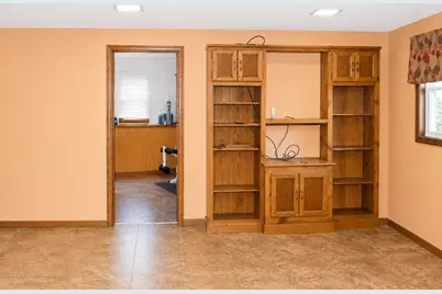 2101 20th Avenue, Sterling, IL 61081 - Photo 21