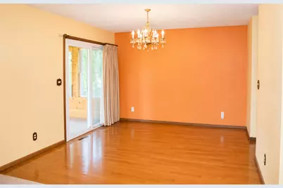 2101 20th Avenue, Sterling, IL 61081 - Photo 7