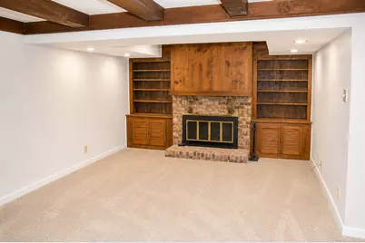 2101 20th Avenue, Sterling, IL 61081 - Photo 17