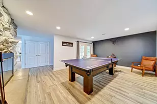 116 E Brittany Dr, Arlington Heights, IL 60004 - Photo 15