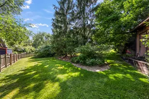 907 N Quentin Rd, Palatine, IL 60067 - Photo 35