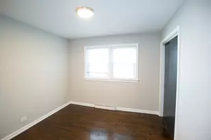 8837 S Talman Ave, Evergreen Park, IL 60805 - Photo 13