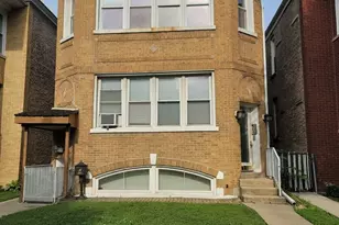 132 S Austin Blvd, Oak Park, IL 60304 - Photo 1