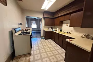 608 N Cherry St, Morrison, IL 61270 - Photo 15