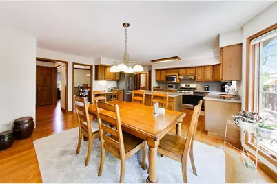 1204 Kristin Drive, Libertyville, IL 60048 - Photo 13