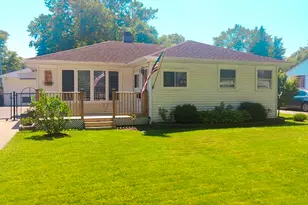3103 Martin Ln, Rolling Meadows, IL 60008 - Photo 1