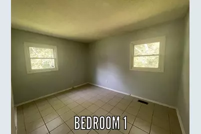 803 Skyline Drive, Danville, IL 61832 - Photo 7