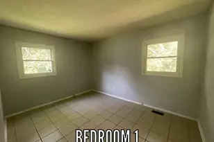 803 Skyline Dr, Danville, IL 61832 - Photo 7