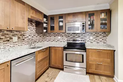 2303 S Goebbert Road #A109, Arlington Heights, IL 60005 - Photo 13