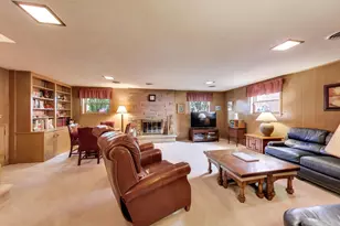 1012 Bonita Dr, Park Ridge, IL 60068 - Photo 13