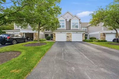 935 Concord Court #935, Carol Stream, IL 60188 - Photo 1
