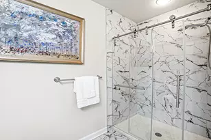 233 E 13th St, Chicago, IL 60605 - Photo 17