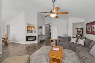 24928 Gates Ln, Plainfield, IL 60585 - Photo 5