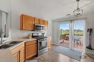 24928 Gates Ln, Plainfield, IL 60585 - Photo 9