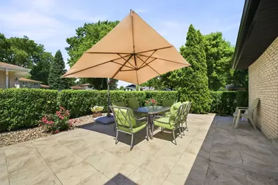 7804 Florence Avenue, Darien, IL 60561 - Photo 27