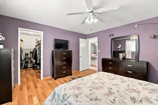 7804 Florence Ave, Darien, IL 60561 - Photo 23