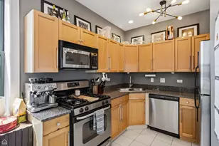 3126 W Carmen Ave, Chicago, IL 60625 - Photo 11
