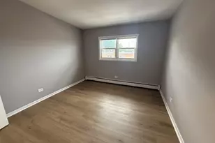 1213 N 34th Ave, Melrose Park, IL 60160 - Photo 5
