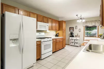 3920 Ashwinton Way, Rockford, IL 61109 - Photo 11