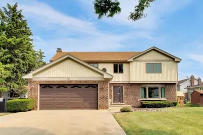 107 W Washington Street, Itasca, IL 60143 - Photo 1
