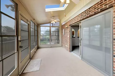 107 W Washington Street, Itasca, IL 60143 - Photo 23