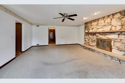 107 W Washington Street, Itasca, IL 60143 - Photo 21