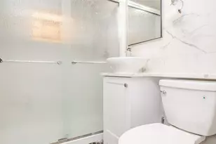6511 W Higgins Ave, Chicago, IL 60656 - Photo 13