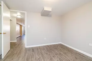6511 W Higgins Ave, Chicago, IL 60656 - Photo 21