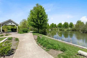3360 Kentshire Cir, Aurora, IL 60504 - Photo 17