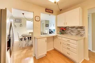 5840 W 104th Street #415, Oak Lawn, IL 60453 - Photo 9