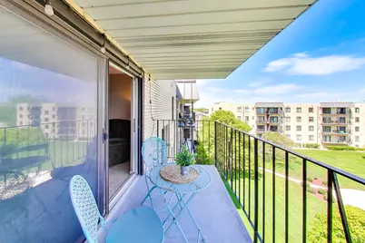 5840 W 104th Street #415, Oak Lawn, IL 60453 - Photo 17