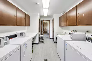 5840 W 104th St, Oak Lawn, IL 60453 - Photo 21